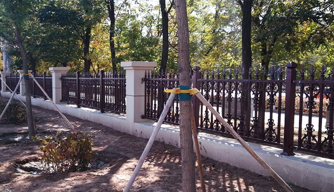 内蒙古铝艺栏杆安装